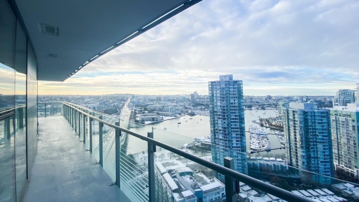 Photo 3 at 2718 - 89 Nelson Street, Yaletown, Vancouver West