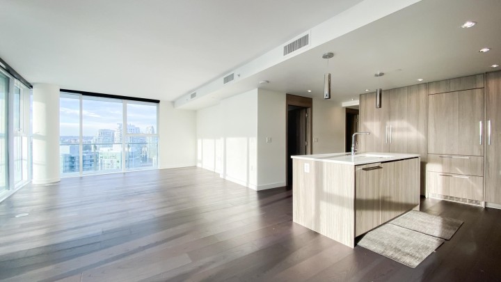 Photo 15 at 2718 - 89 Nelson Street, Yaletown, Vancouver West