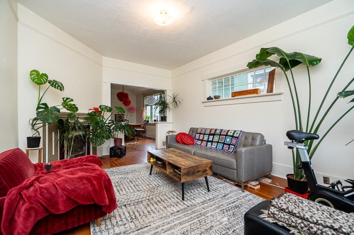 Photo 3 at 2814 Trinity Street, Hastings Sunrise, Vancouver East