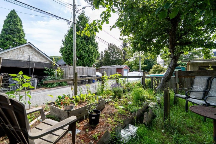 Photo 34 at 2814 Trinity Street, Hastings Sunrise, Vancouver East