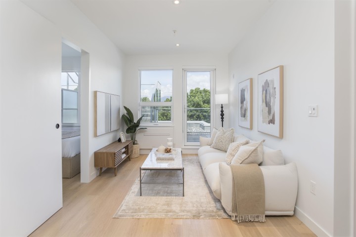 Photo 3 at PH522 - 2471 St. George Street, Mount Pleasant VE, Vancouver East