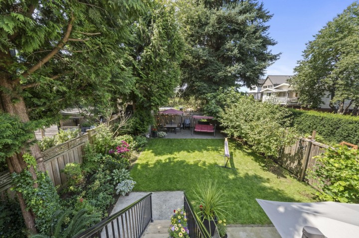 Photo 12 at 4273 Quebec Street, Main, Vancouver East