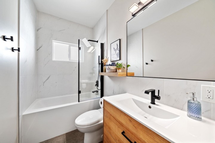 Photo 24 at 4273 Quebec Street, Main, Vancouver East