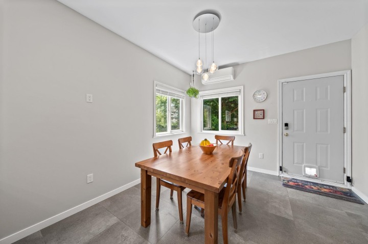 Photo 11 at 4273 Quebec Street, Main, Vancouver East