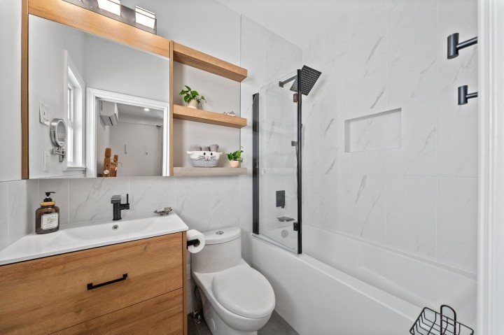 Photo 19 at 4273 Quebec Street, Main, Vancouver East