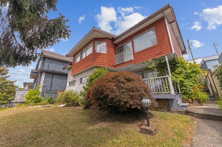 Photo 1 at 2087 Harrison Drive, Fraserview VE, Vancouver East