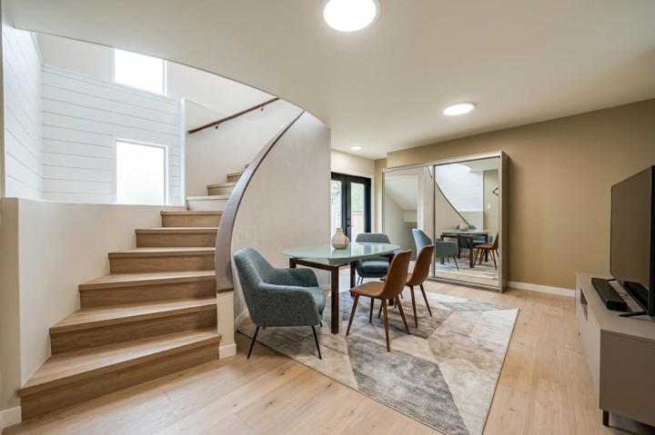 Photo 8 at 2087 Harrison Drive, Fraserview VE, Vancouver East