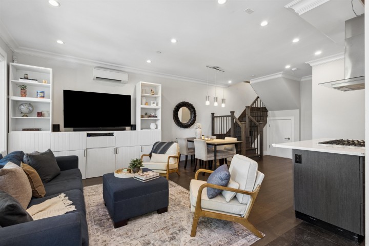 Photo 5 at 1336 E 23 Avenue, Knight, Vancouver East