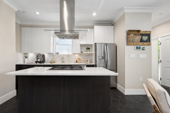 Photo 9 at 1336 E 23 Avenue, Knight, Vancouver East