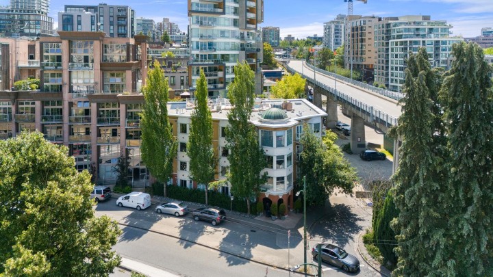 Photo 39 at 404 - 1562 W 5th Avenue, False Creek, Vancouver West