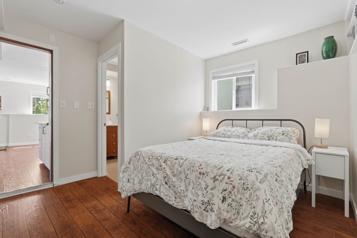 Photo 20 at 2640 Venables Street, Renfrew VE, Vancouver East