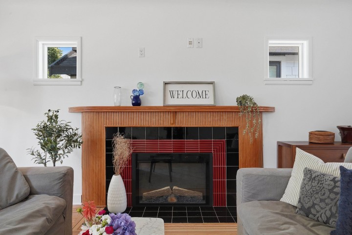 Photo 9 at 2640 Venables Street, Renfrew VE, Vancouver East