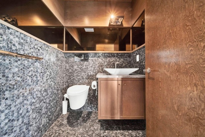 Photo 12 at PH2 - 2689 Kingsway, Collingwood VE, Vancouver East