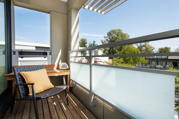 Photo 20 at 402 - 1061 Marine Drive, Norgate, North Vancouver