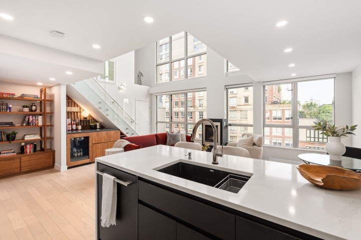 Photo 12 at 608 - 1238 Richards Street, Yaletown, Vancouver West