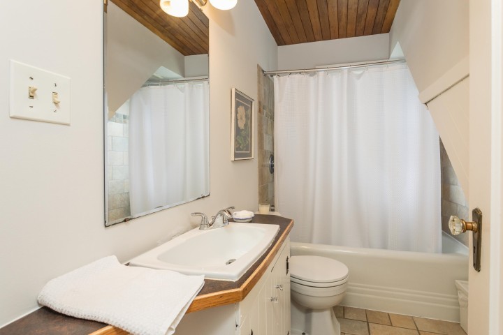 Photo 13 at 87 W 41st Avenue, Cambie, Vancouver West