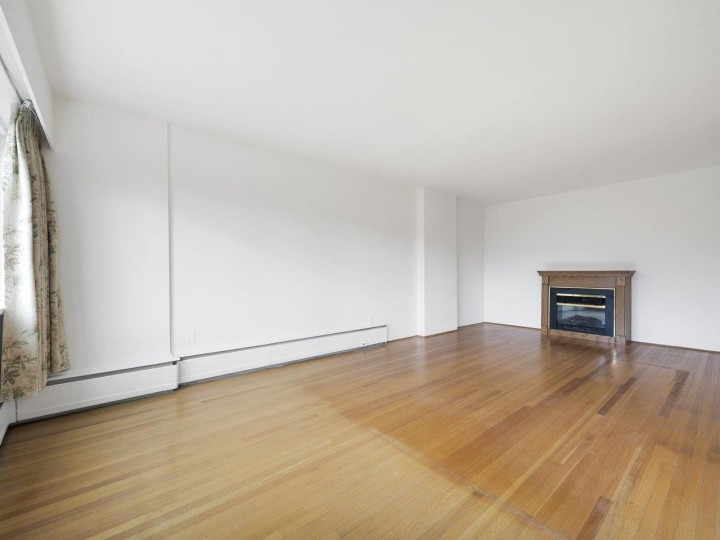 Photo 11 at 204 - 6026 Tisdall Street, Oakridge VW, Vancouver West