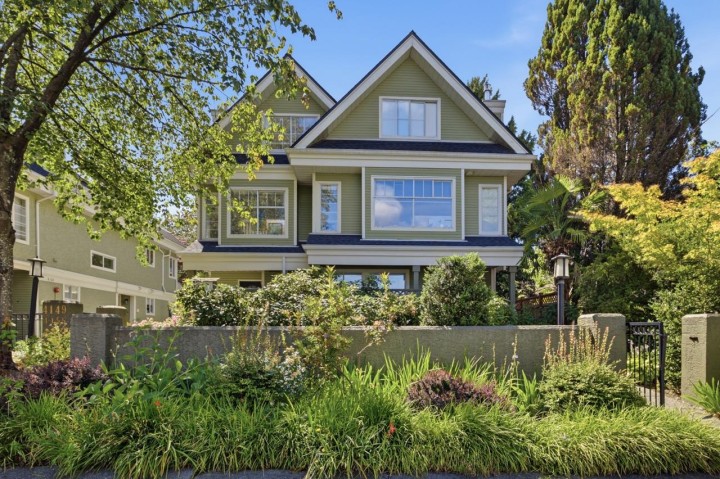 Photo 1 at 5 - 4149 Sophia Street, Main, Vancouver East