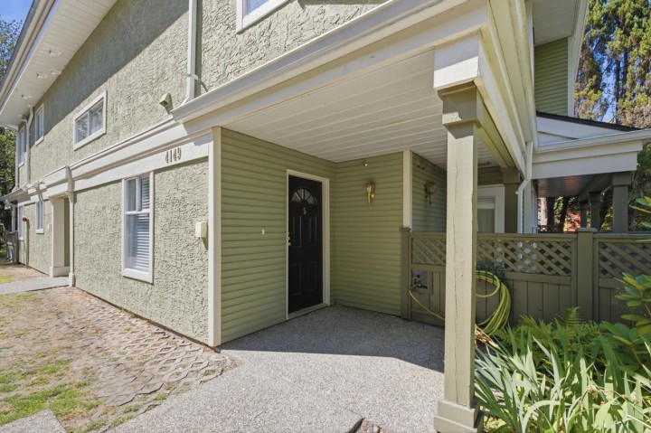 Photo 4 at 5 - 4149 Sophia Street, Main, Vancouver East