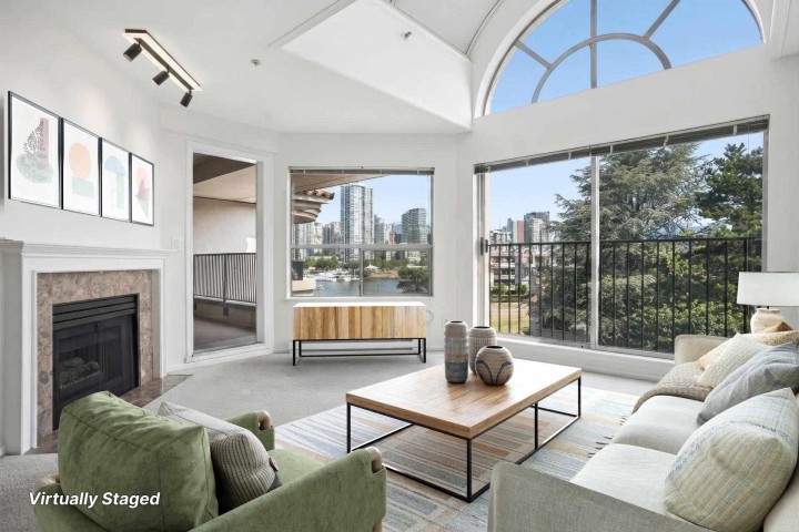 Photo 1 at 412 - 525 Wheelhouse Square, False Creek, Vancouver West