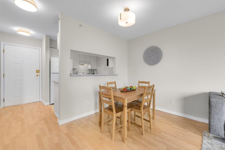 Photo 5 at 912 - 3455 Ascot Place, Collingwood VE, Vancouver East