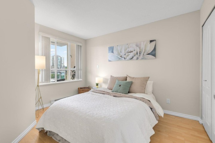 Photo 11 at 912 - 3455 Ascot Place, Collingwood VE, Vancouver East
