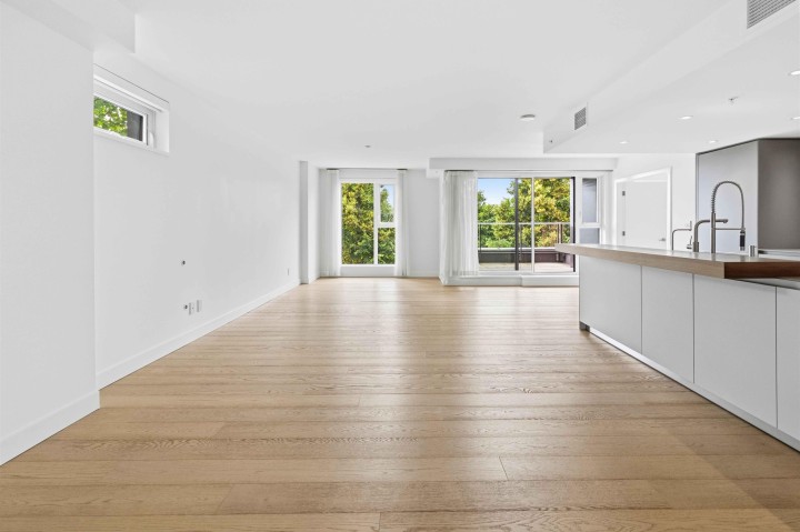 Photo 17 at 303 - 7128 Adera Street, South Granville, Vancouver West