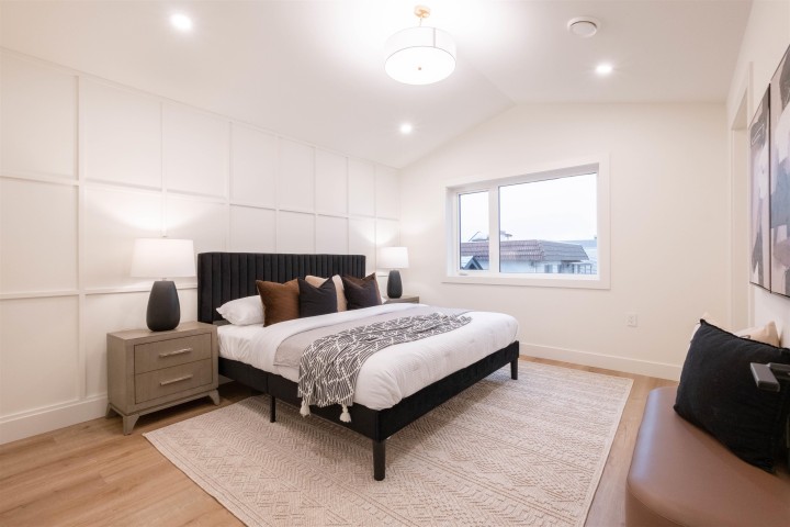Photo 11 at 2665 E Pender Street, Renfrew VE, Vancouver East