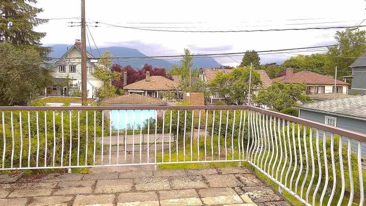 Photo 18 at 2561 Mcgill Street, Hastings Sunrise, Vancouver East