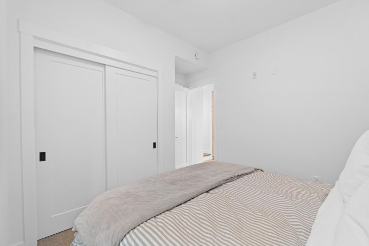 Photo 10 at 5 - 237 Ridgeway Avenue, Lower Lonsdale, North Vancouver
