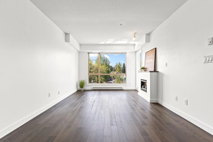 Photo 7 at 303 - 1330 Marine Drive, Pemberton NV, North Vancouver