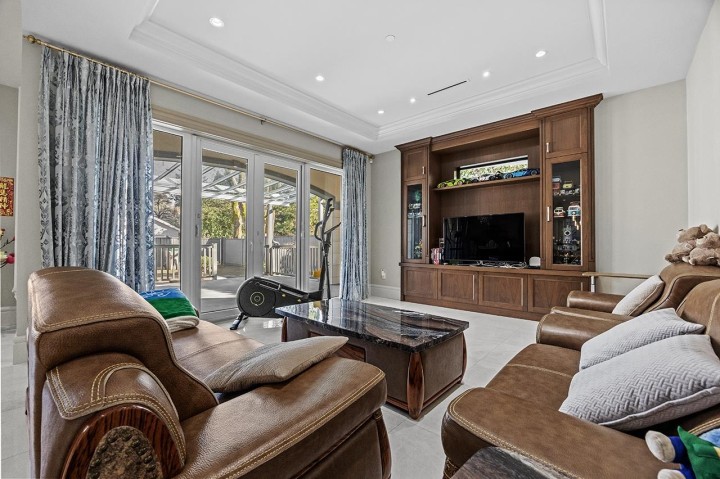 Photo 6 at 6886 Angus Drive, South Granville, Vancouver West