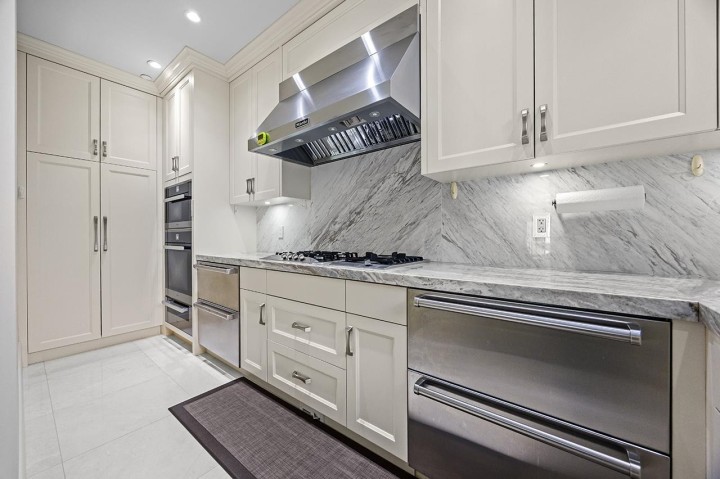 Photo 11 at 6886 Angus Drive, South Granville, Vancouver West