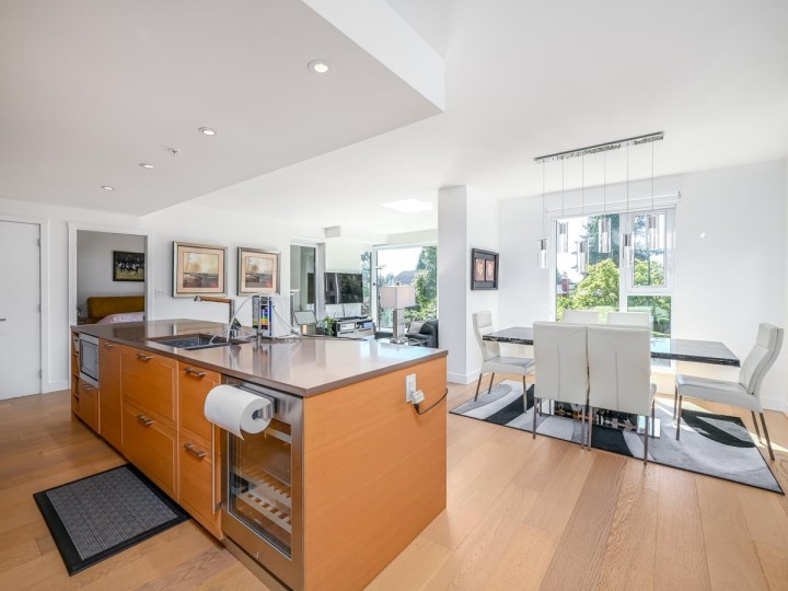 Photo 8 at 204 - 7128 Adera Street, South Granville, Vancouver West