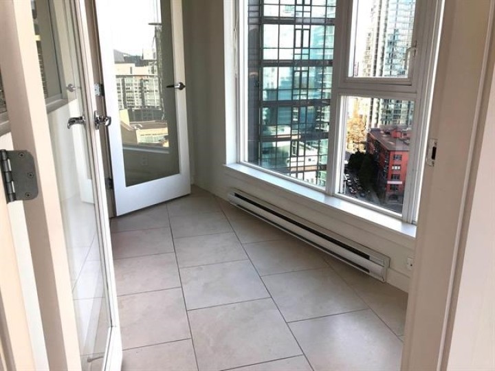 Photo 15 at 2001 - 1188 W Pender Street, Coal Harbour, Vancouver West