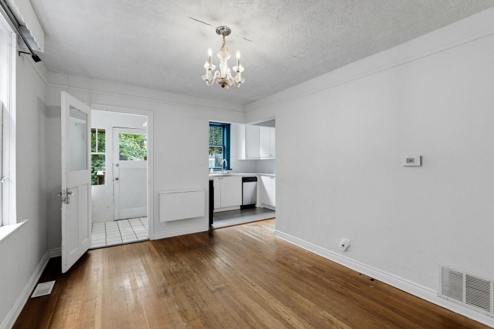 Photo 3 at 1924 Kitchener Street, Grandview Woodland, Vancouver East