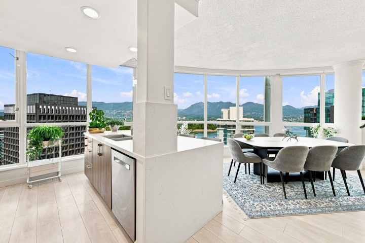 Photo 18 at 3306 - 1111 W Pender Street, Coal Harbour, Vancouver West