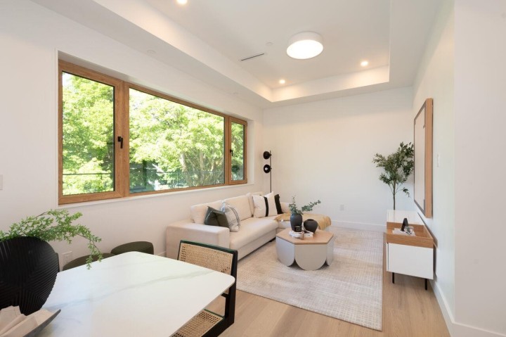 Photo 3 at 1 - 3120 W 11th Avenue, Kitsilano, Vancouver West
