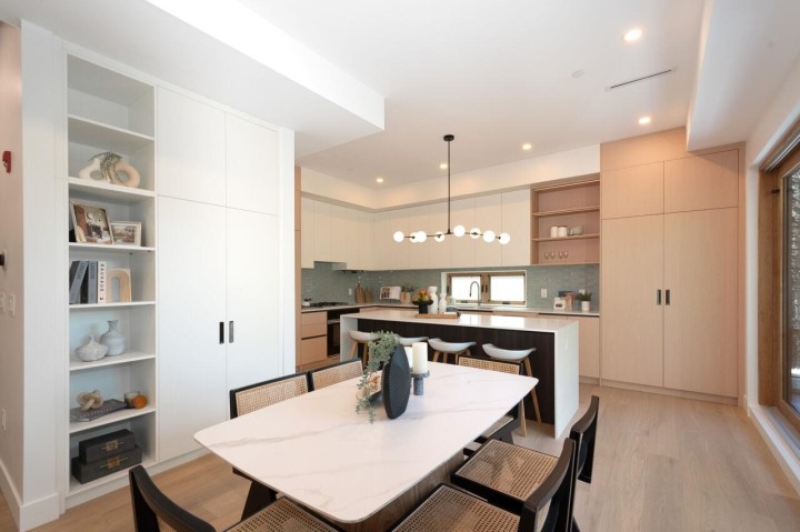 Photo 10 at 1 - 3120 W 11th Avenue, Kitsilano, Vancouver West
