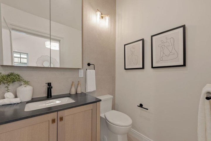 Photo 13 at 2544 Grant Street, Renfrew VE, Vancouver East