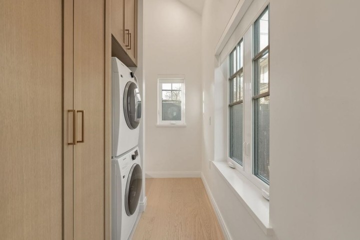 Photo 10 at 2544 Grant Street, Renfrew VE, Vancouver East