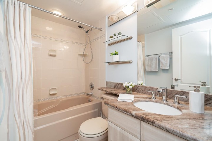 Photo 20 at 304 - 1233 Beach Avenue, West End VW, Vancouver West
