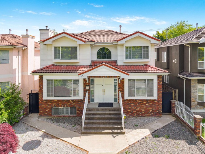 Photo 1 at 3466 Dieppe Drive, Renfrew Heights, Vancouver East