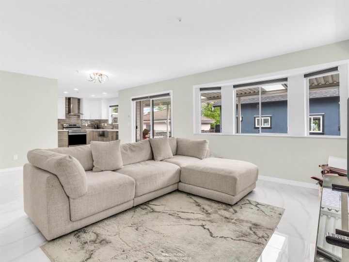 Photo 9 at 3466 Dieppe Drive, Renfrew Heights, Vancouver East