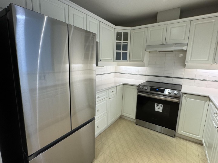 Photo 4 at 308 - 5835 E Hampton Place, University VW, Vancouver West