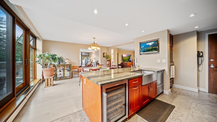 Photo 14 at 404 - 4900 Cartier Street, Shaughnessy, Vancouver West