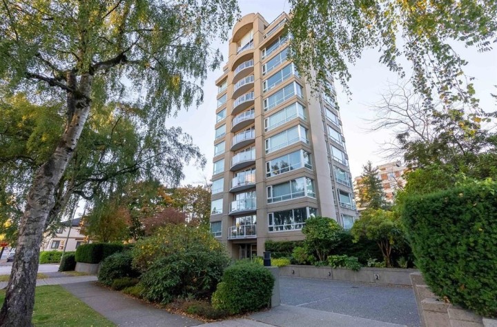 Photo 18 at 10 - 2575 Tolmie Street, Point Grey, Vancouver West