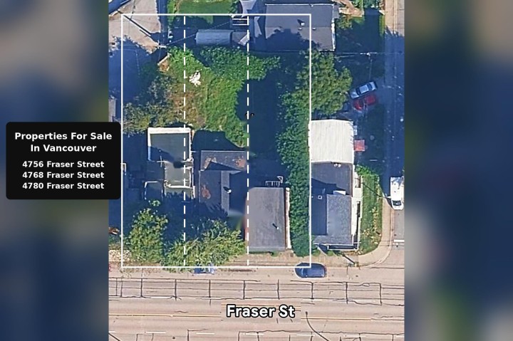Photo 1 at 4756 Fraser Street, Fraser VE, Vancouver East