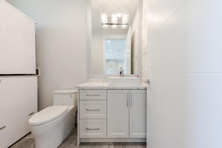 Photo 12 at 3559 E 48th Avenue, Killarney VE, Vancouver East