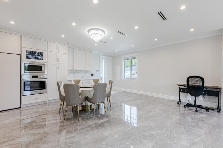 Photo 4 at 3559 E 48th Avenue, Killarney VE, Vancouver East